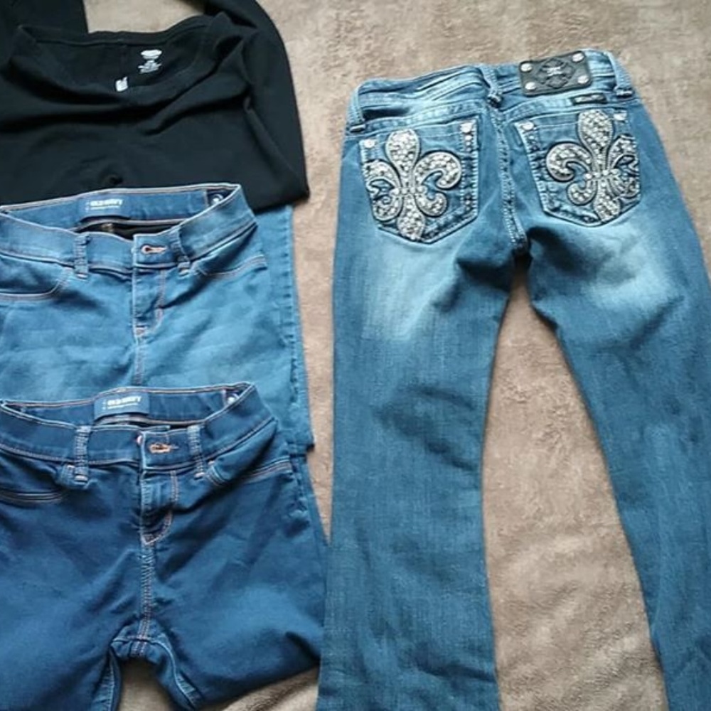Girls jeans, capri, shorts lot